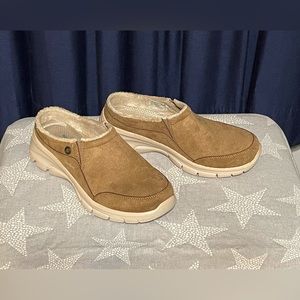 Skechers Relaxed Fit Slip On